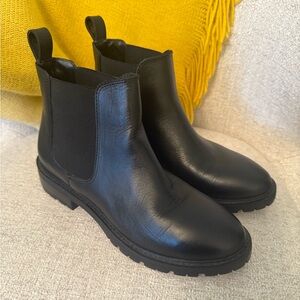 Steve Madden Boots Size 8